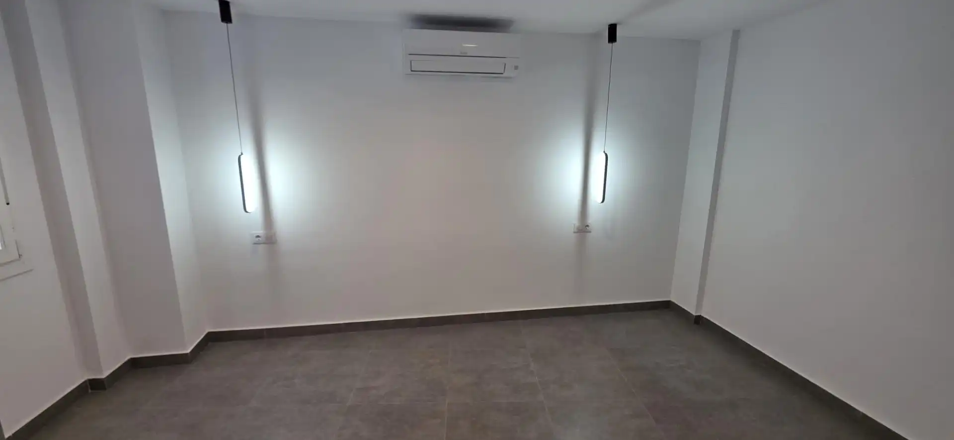 Piso en  Avenida de Menéndez Pelayo 33 - Foto 1