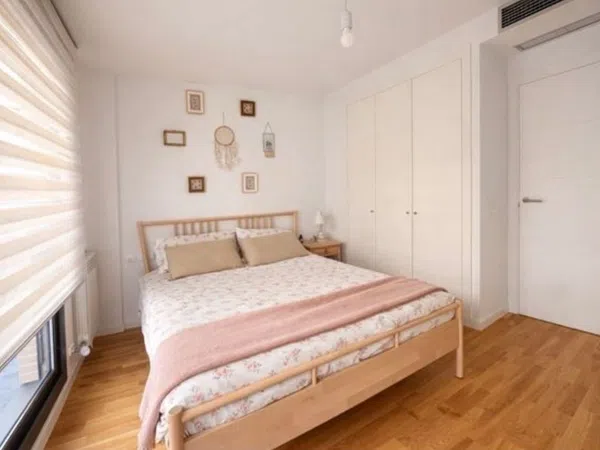 Chalet adosado en Calle de Josep Maria Vila, 18, Centre-Estanys - Foto 17