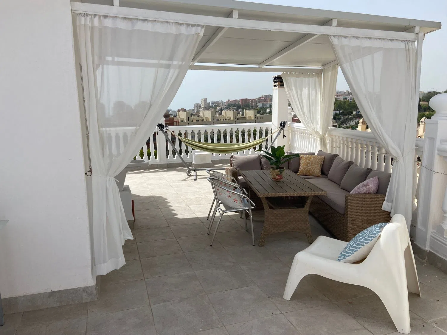 Chalet pareado en Barrio La Colina - Foto 5