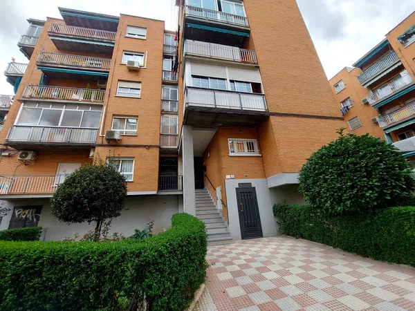 Piso en Travesía del Chopo - Foto 1