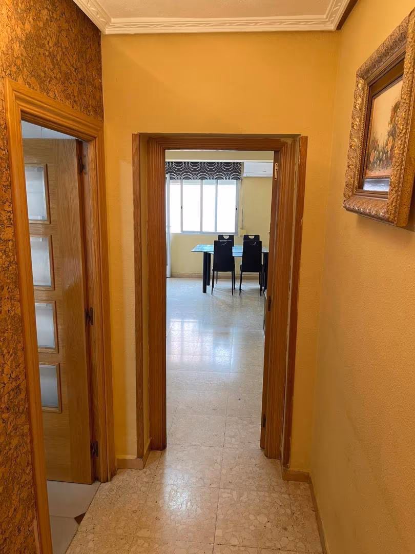 Piso en  Calle de San Asturio Serrano 4 - Foto 3