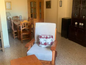 Piso en  Calle Simeón Giménez Reyna 15 - Foto 4