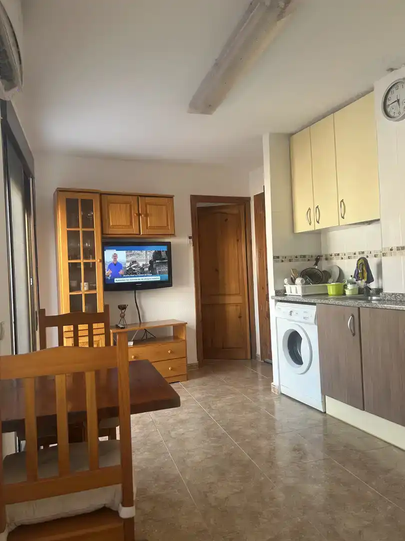 Piso en  Carrer Rench 56 - Foto 4