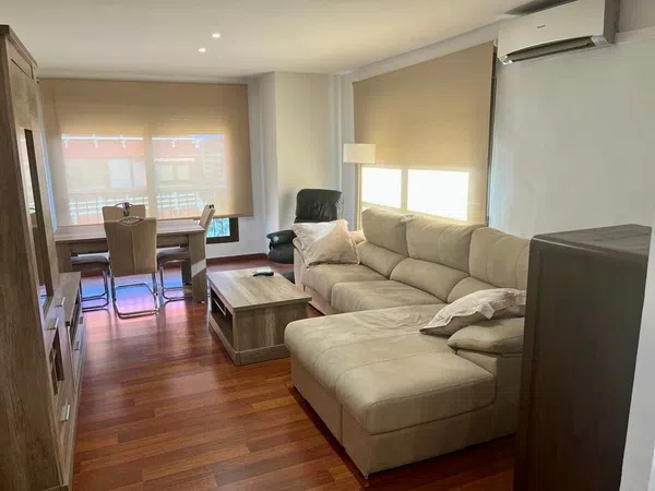 Piso en avenida Oscar Espla, 30
