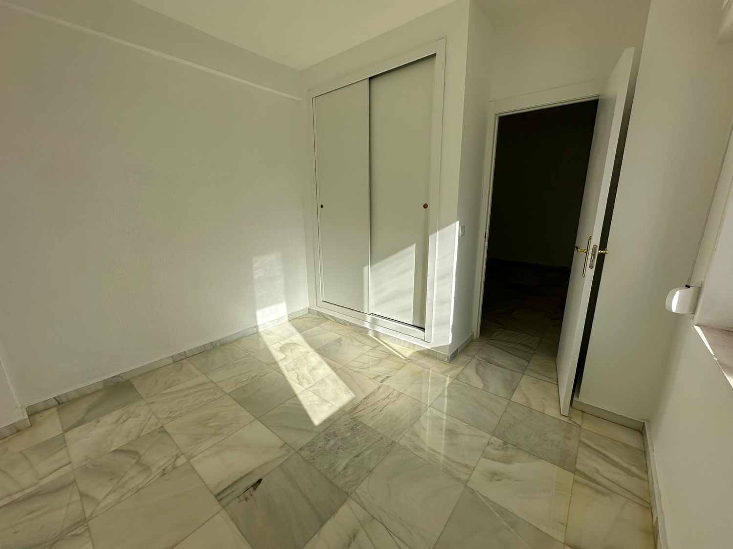 Piso en plaza de Mariana Pineda, 7 - Foto 10