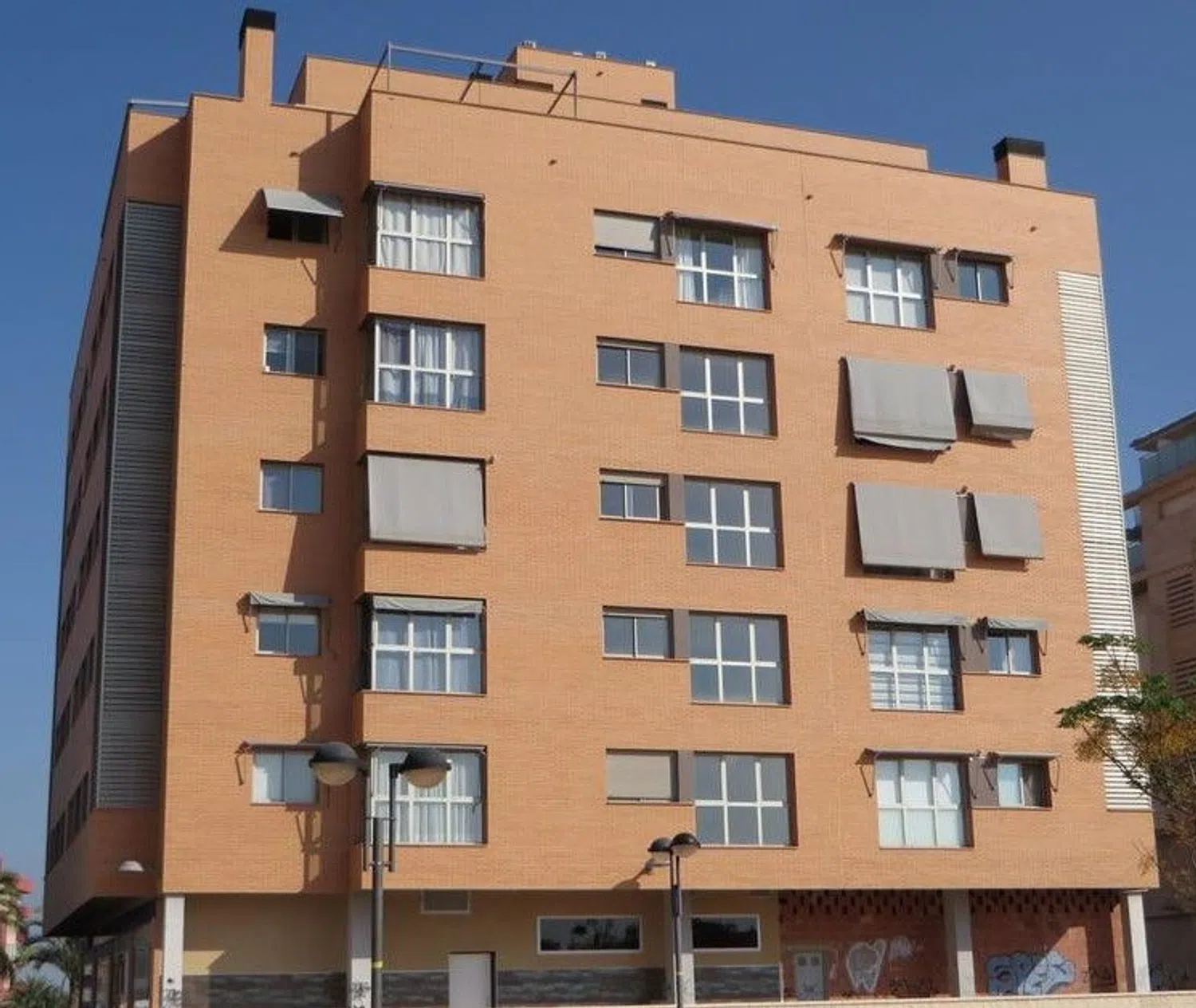 Piso en avenida Don Juan de Borbon, 83 - Foto 5