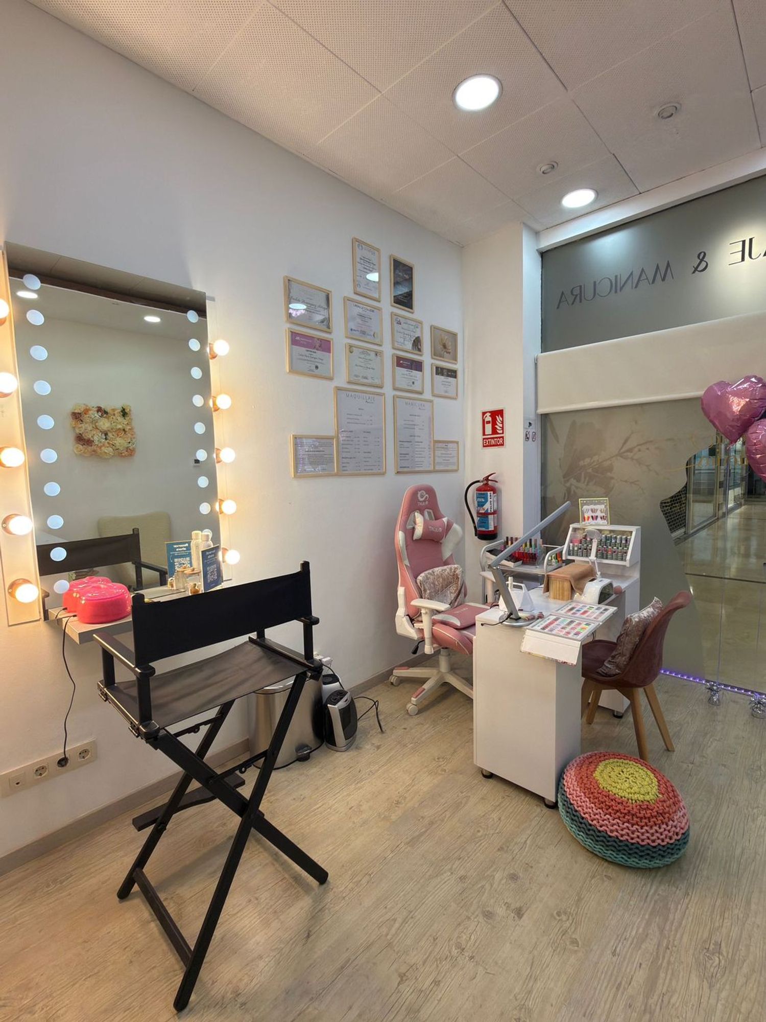 Local en Calle Carlos López Otín s/n, Plaza de América - Foto 6