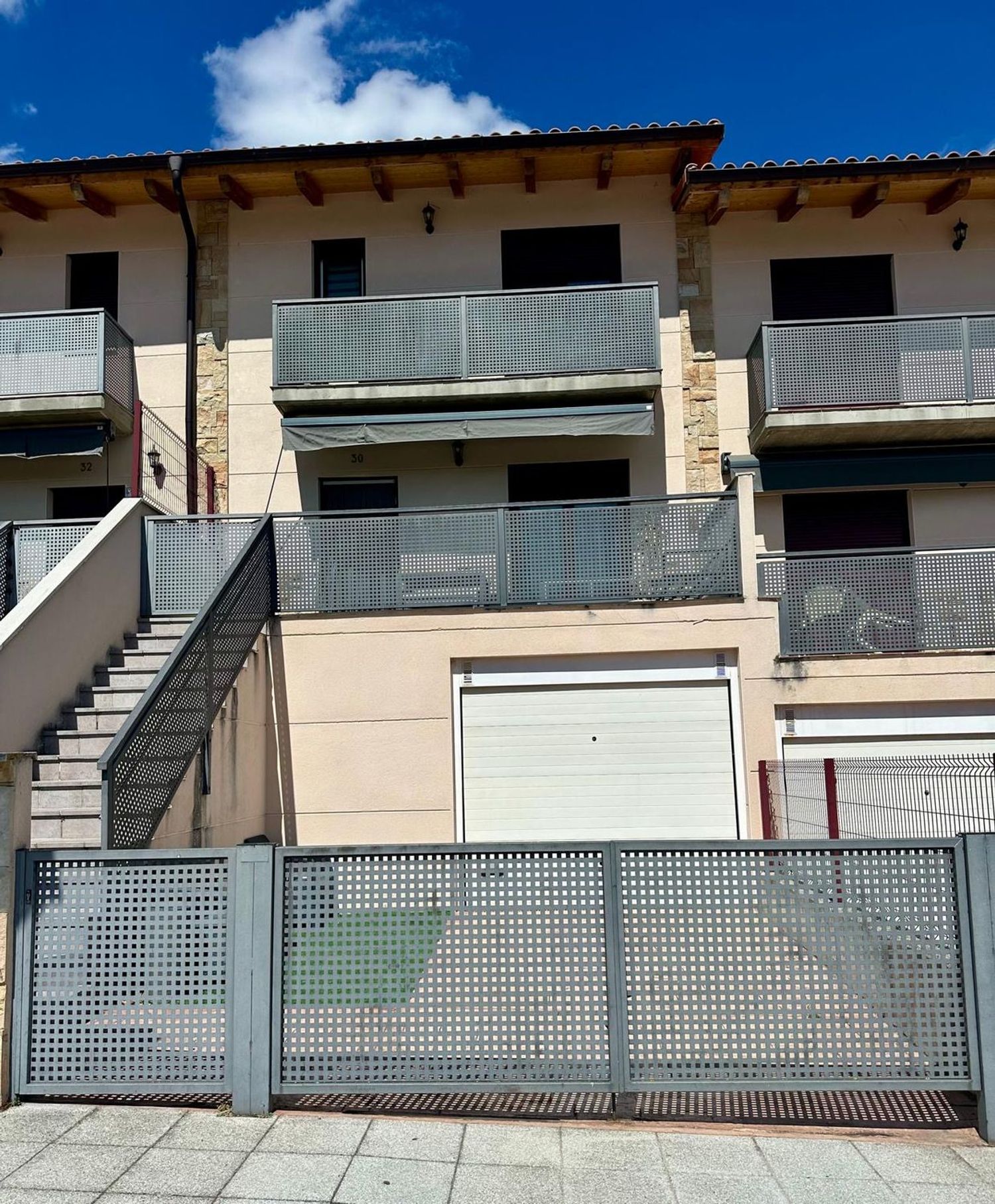 Chalet adosado en Camino real, 30 - Foto 2
