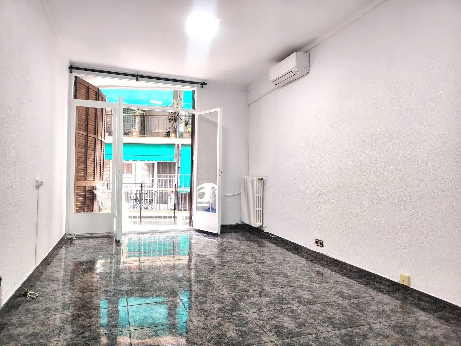 Piso en calle de Marc Aureli, 9 - Foto 1