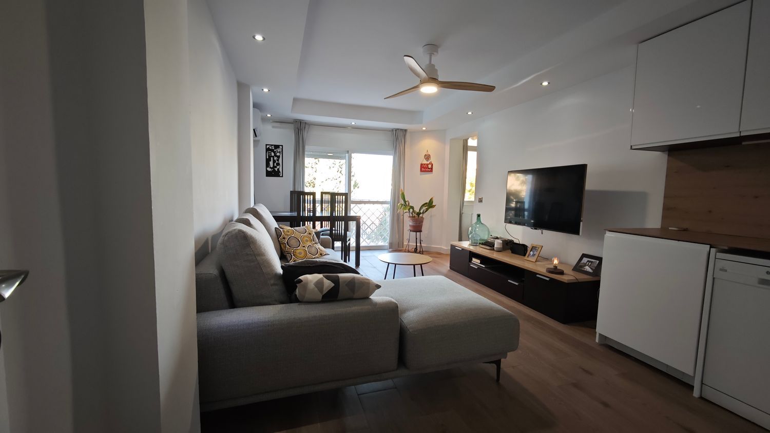 Piso en calle la Crónica, 27 - Foto 1