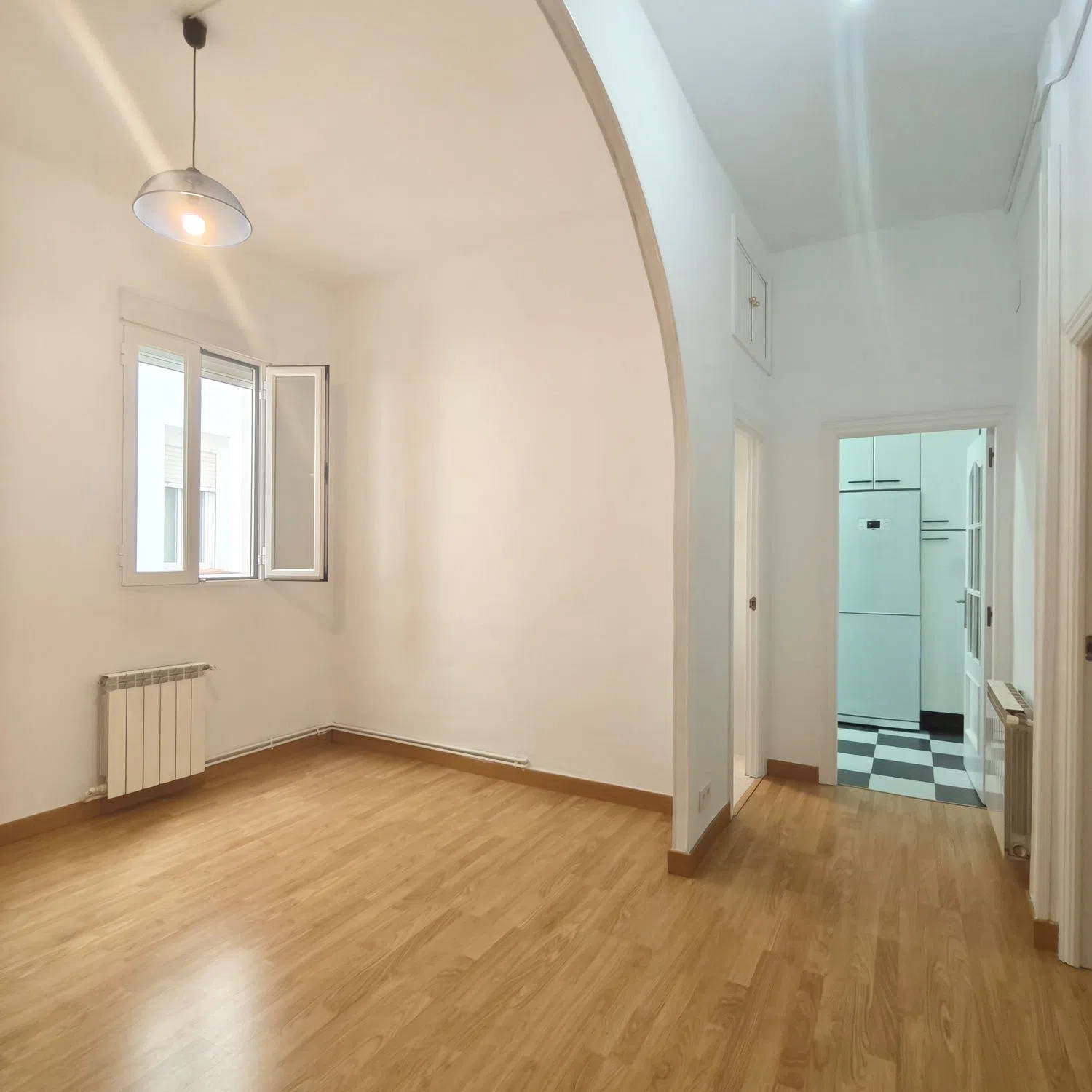 Piso en calle de Linneo, 22 - Foto 1