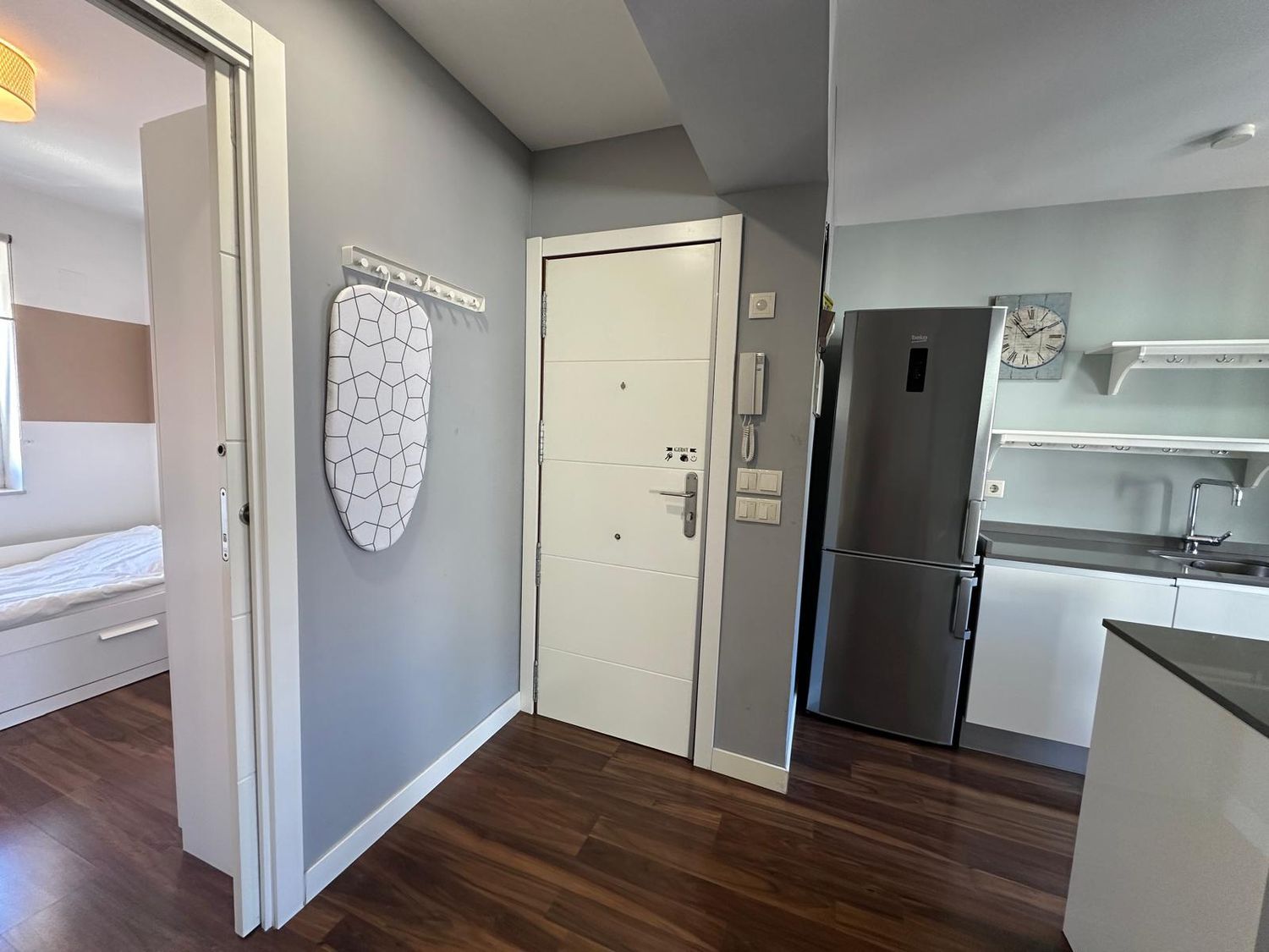 Piso en calle Gómez Arias, 7 - Foto 2