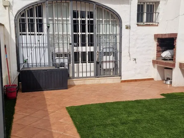 Chalet adosado en camino del Olivar del Marquesado , residencial el Olivar, 47 - Foto 1