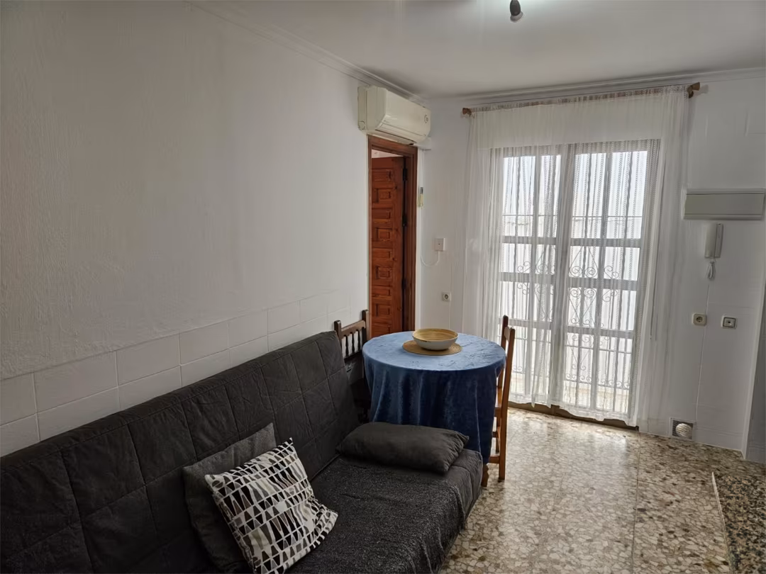 Piso en  Calle Santa María la Blanca 10 - Foto 3