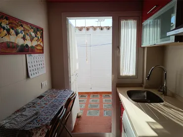Casa adosada en  Plaza Sanchez de la Campa 23 - Foto 9
