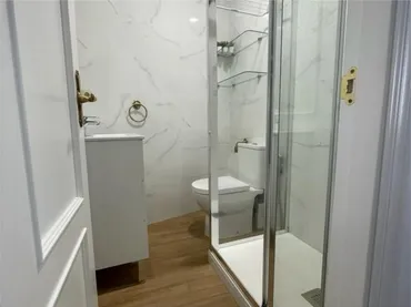 Piso en  Avenida de Menéndez Pelayo 33 - Foto 9
