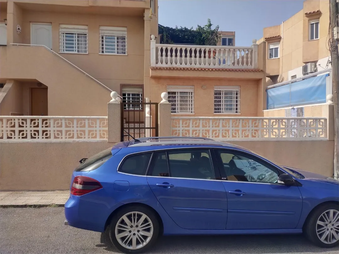 Chalet en  Calle Aragón 30