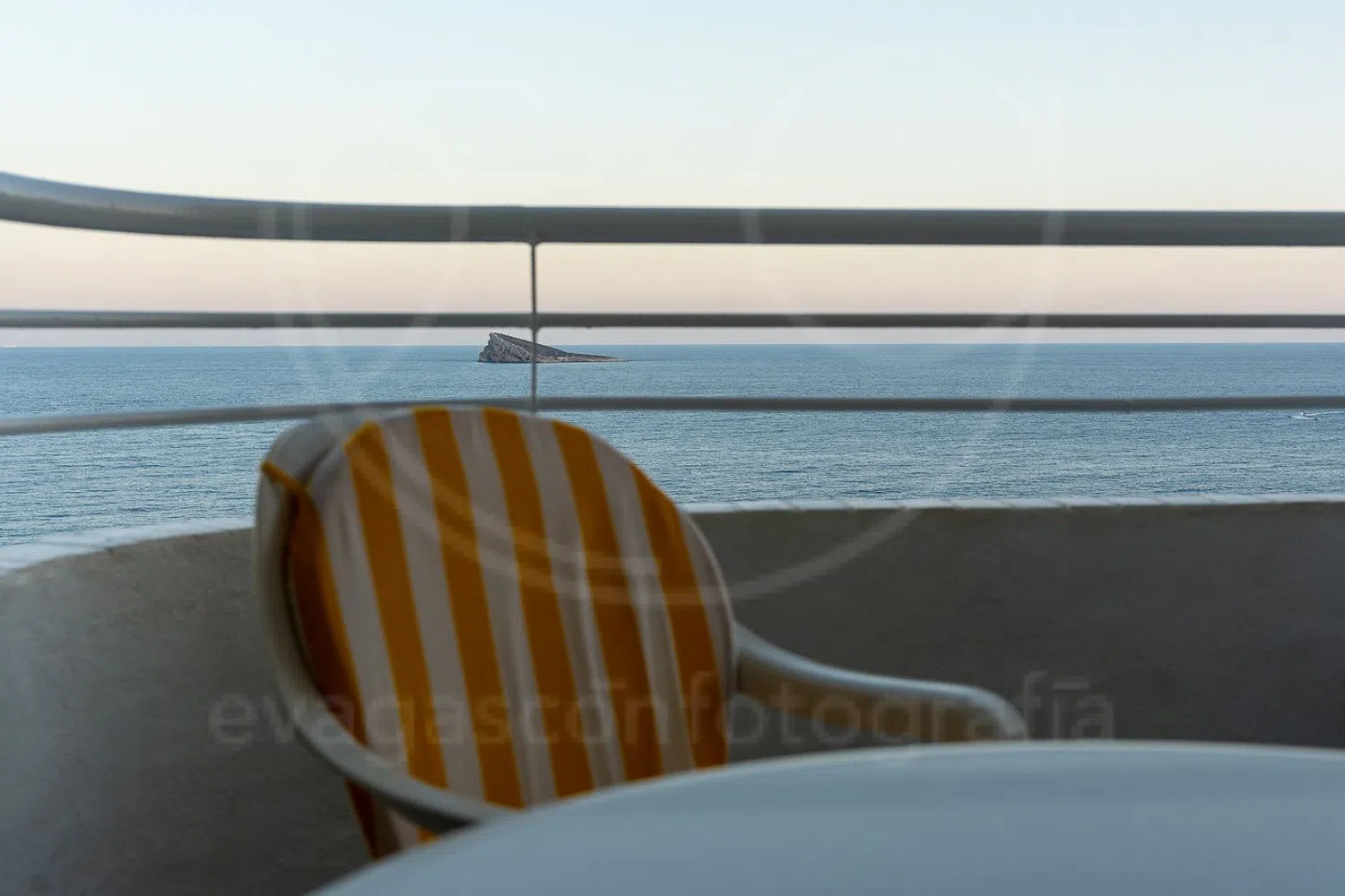 Piso en avenida de la Armada Española, 13 - Foto 1