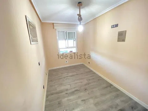 Piso en calle de la Basílica, 8