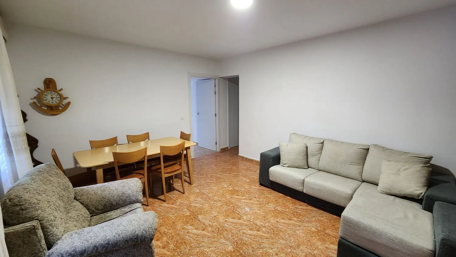 Chalet pareado en Barrio San Fermín - Foto 3