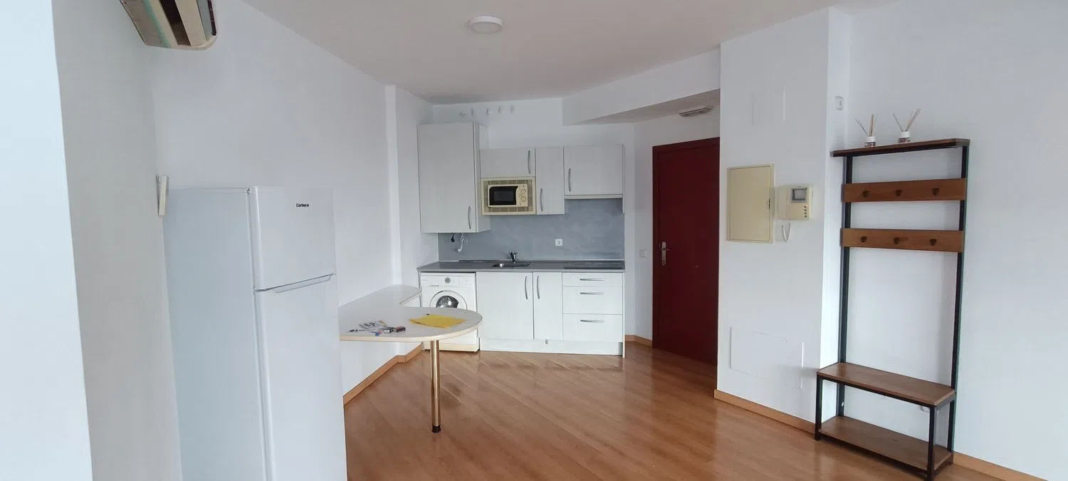 Estudio en avenida del Juncal, 11 - Foto 3