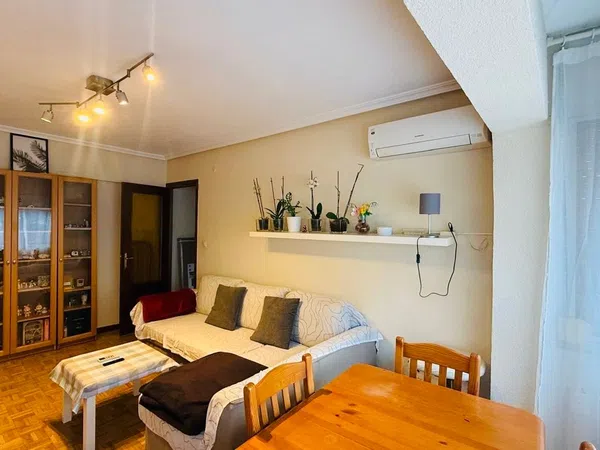 Piso en avenida de San Luis, 52