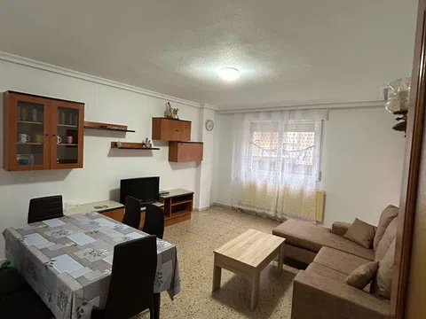 Piso en plaza Delicias, 5