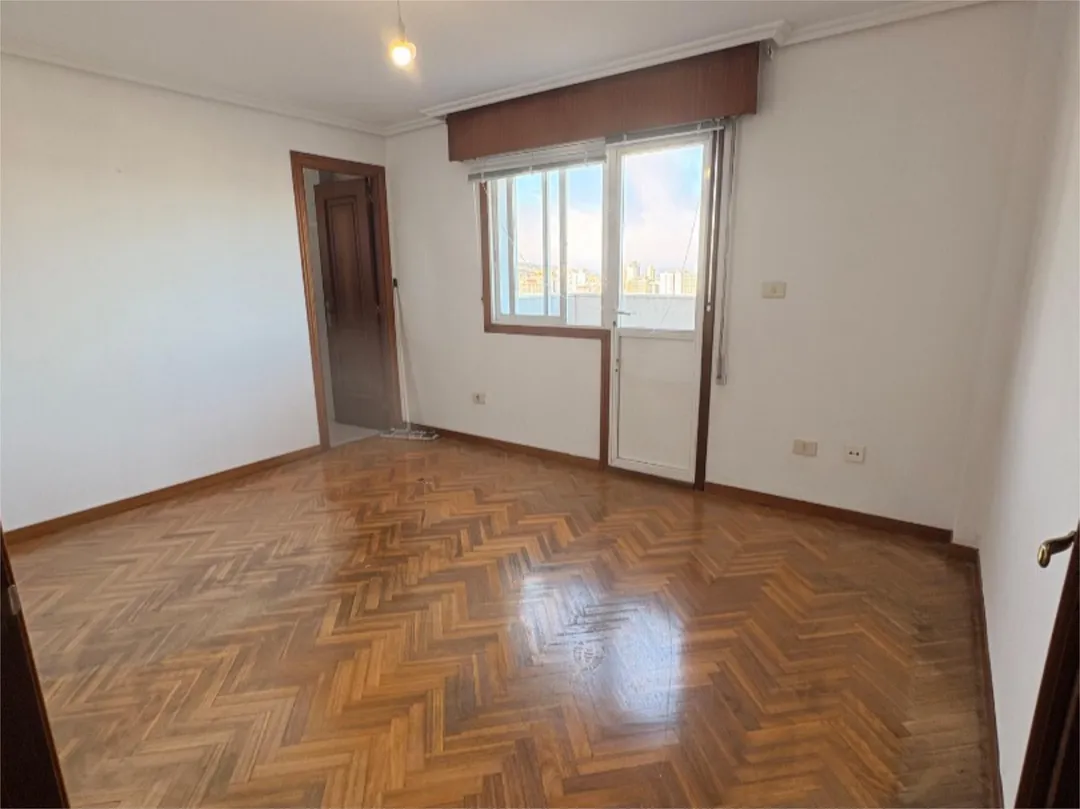 Piso en  Avenida da Concordia 1 - Foto 2