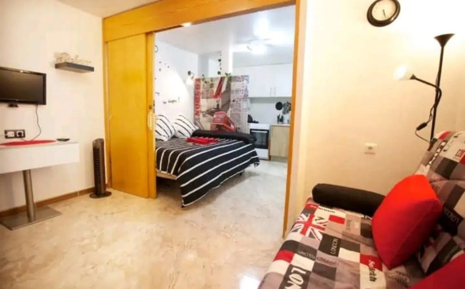 Estudio en calle Sol Naixent, 25 - Foto 3
