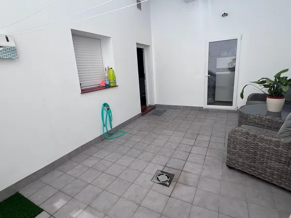 Chalet adosado en Sanlúcar la Mayor - Foto 14
