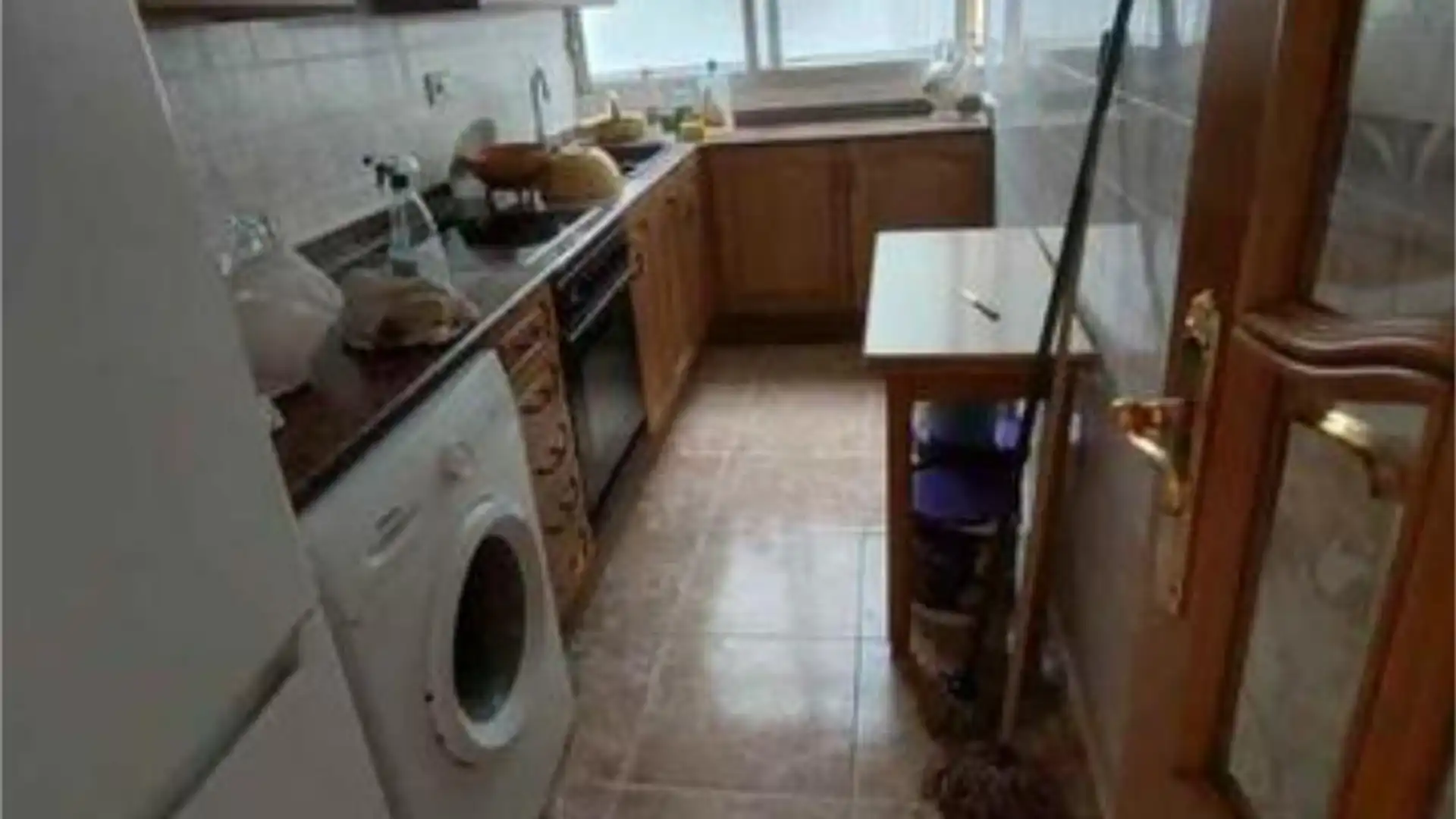 Piso en Avenida del Puerto - Foto 6