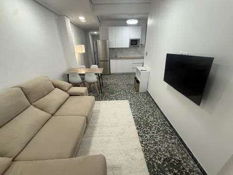 Piso en calle Virgen de la Soledad, 18 - Foto 1