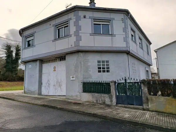Casa o chalet independiente en Calle Varela Guerreiro, 1 - Foto 1