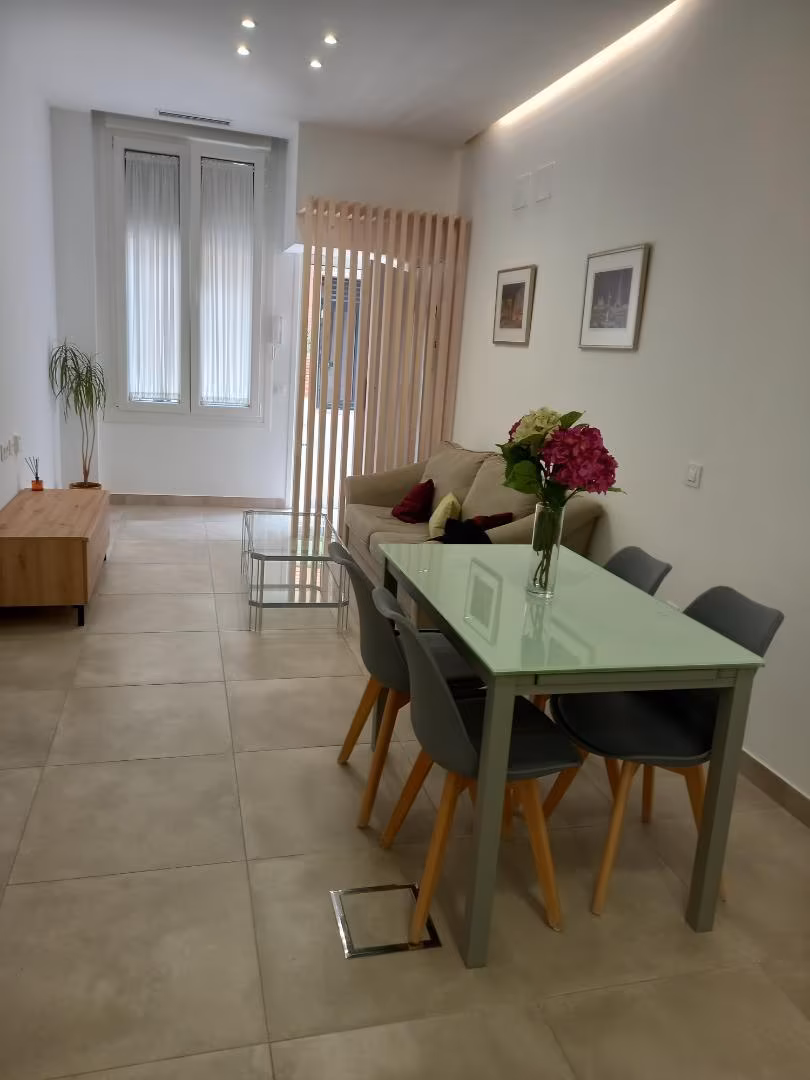 Apartamento en  Calle Arroyo 52
