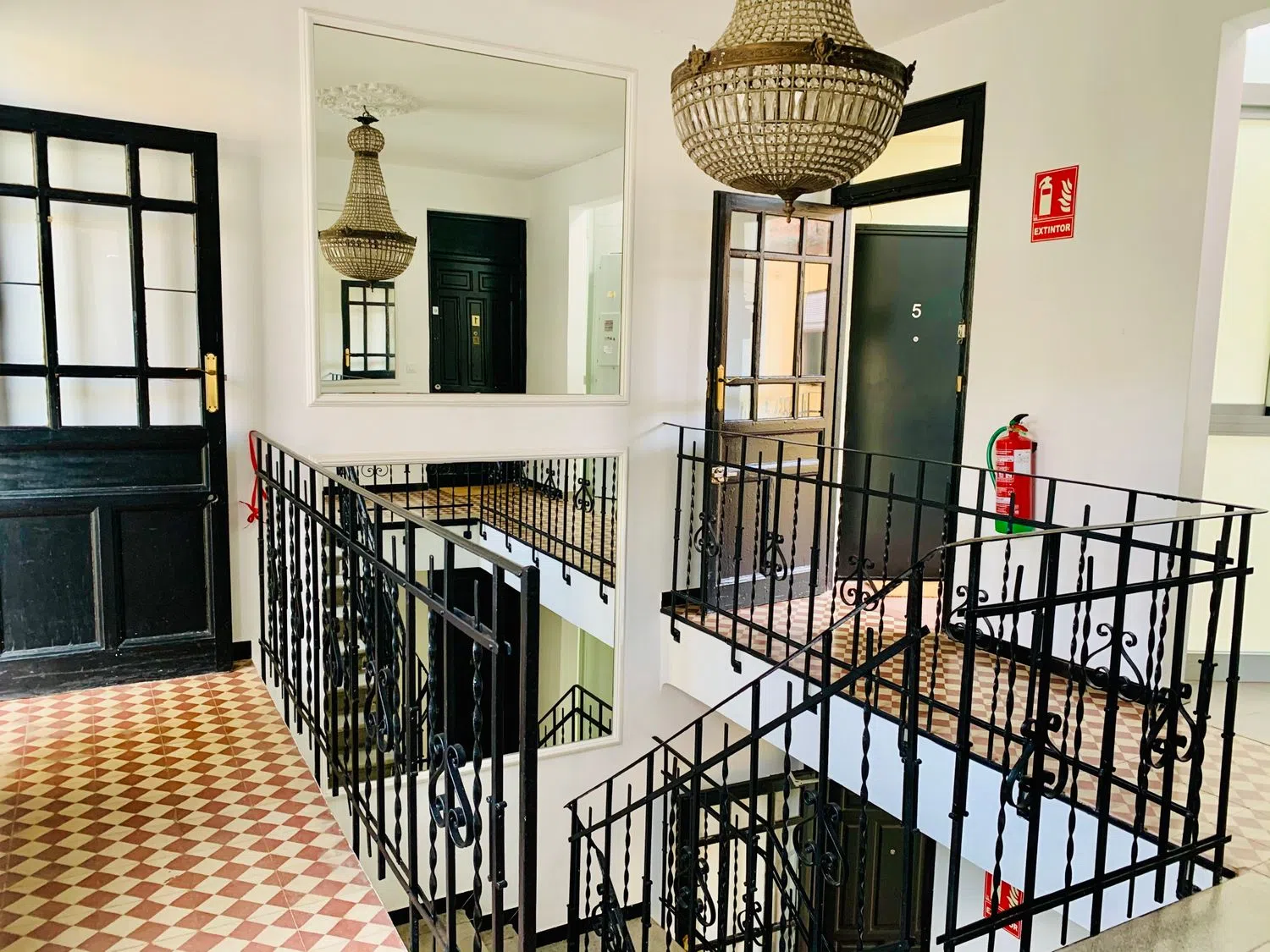 Ático en calle Alejandro Saint Aubin, 5 - Foto 4