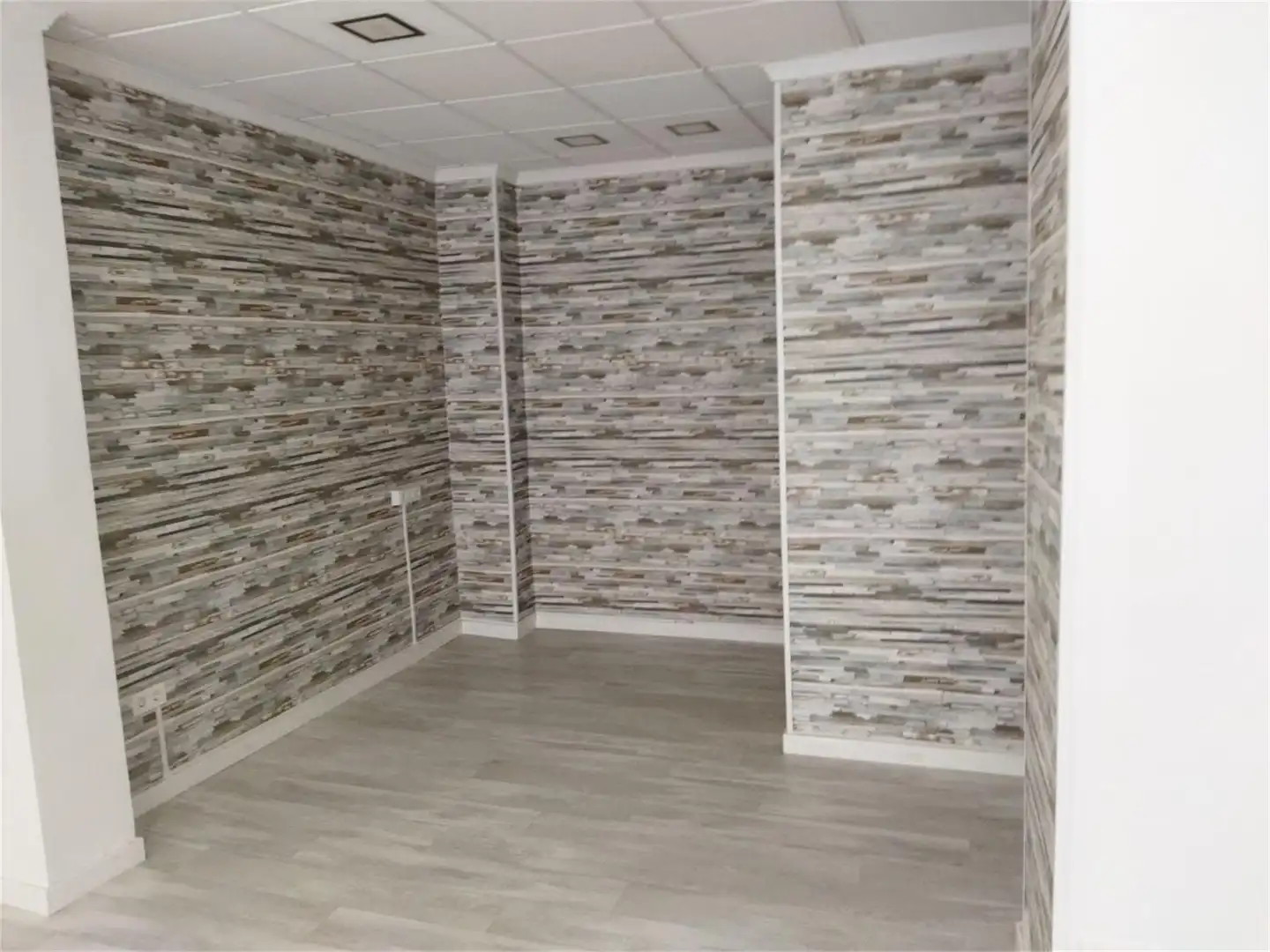 Planta baja en  Calle Sagrada Familia 14 - Foto 6