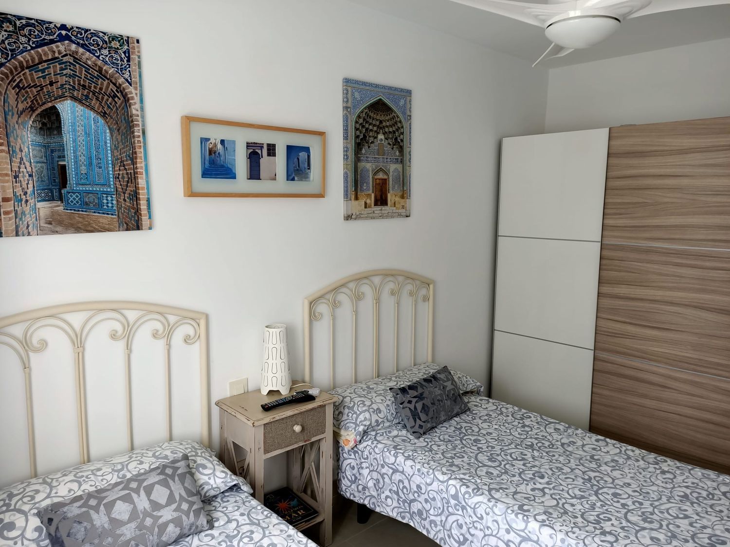 Chalet adosado en Calle Cabo de Trafalgar, 6 . - Foto 4