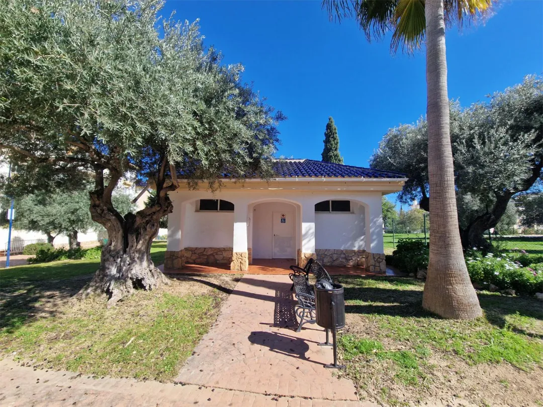 Piso en  Calle Mercedes Formica 4 - Foto 42