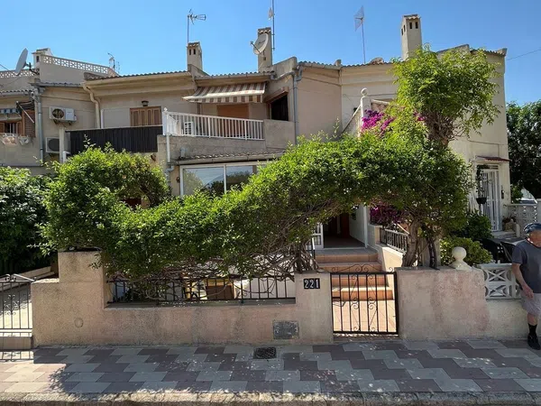 Chalet adosado en Urbanización Buenavista, 221, Buenavista, Buenavista - Foto 1