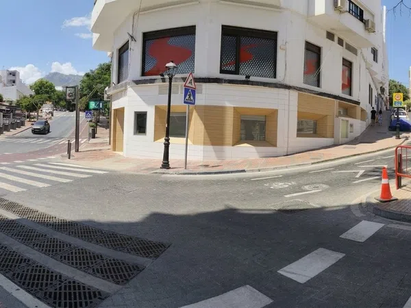 Local en Avenida de Nabeul, 1, Casco Antiguo - Foto 2
