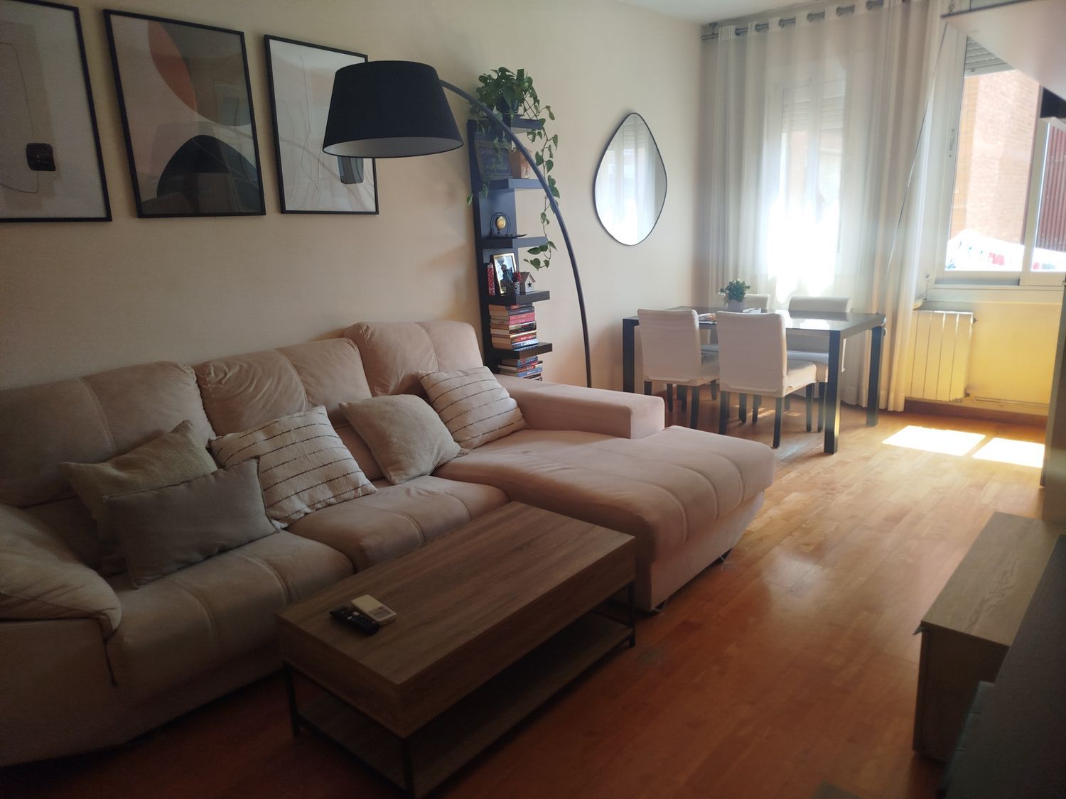 Piso en calle de Viladomat, 215 - Foto 2