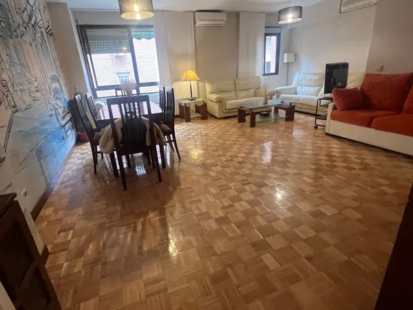 Piso en Calle León Gil de Palacio, Pacífico - Foto 1