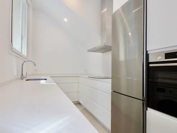 Piso en Urb. los milanos Barrio Alcalde L. Uruñuela - Palacio de Congresos - Foto 2