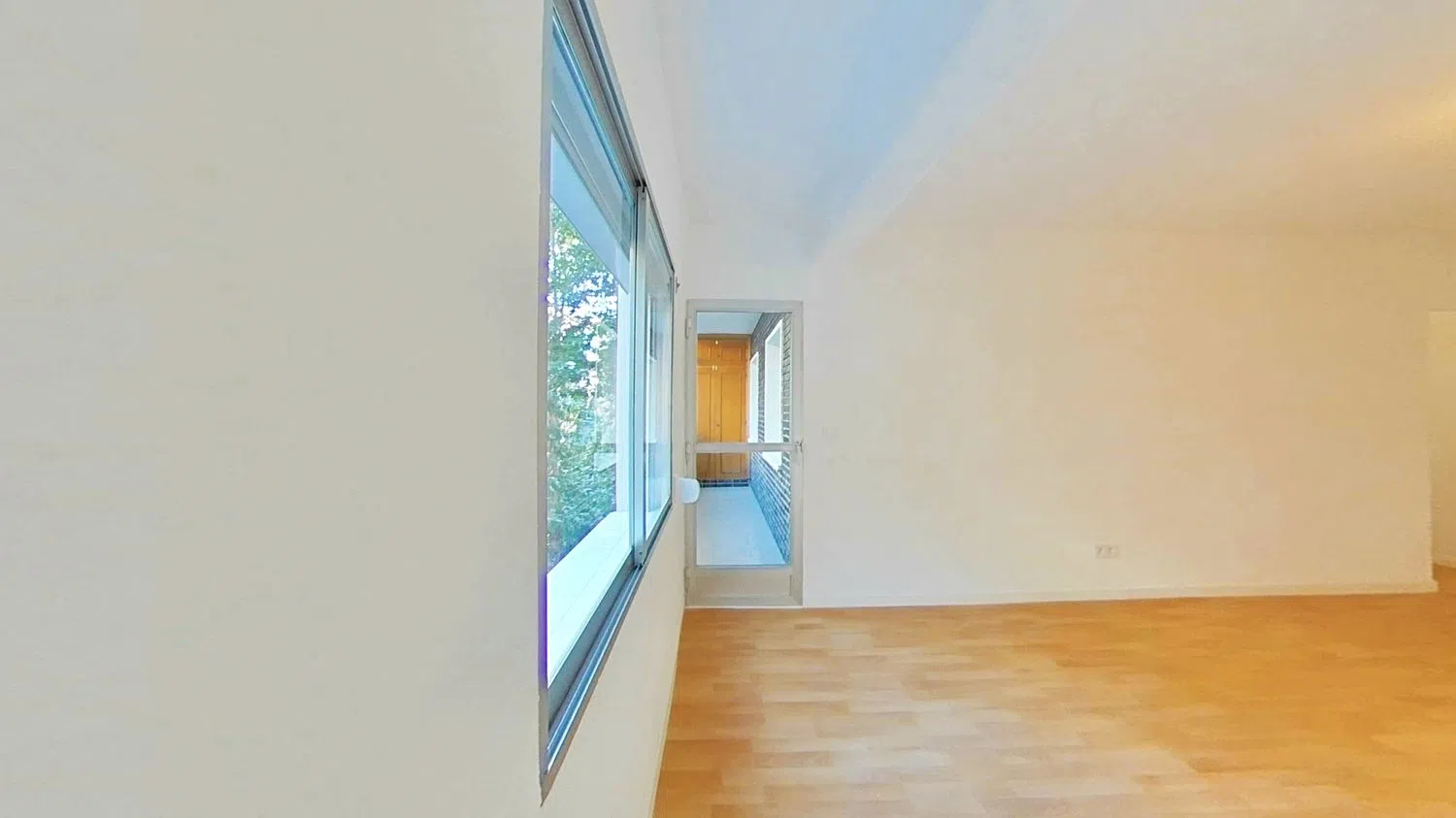 Piso en Reyes Católicos - Foto 6