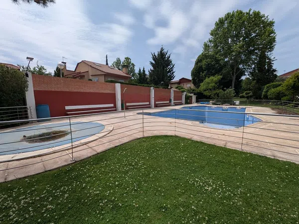 Chalet adosado en Barrio Salvador - Foto 13