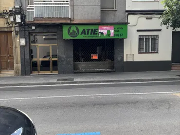 Local comercial en  Avinguda Onze de Setembre 31 - Foto 1