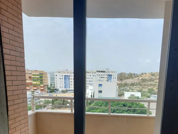 Piso en avenida del Editor Ángel Caffarena, 29 - Foto 16