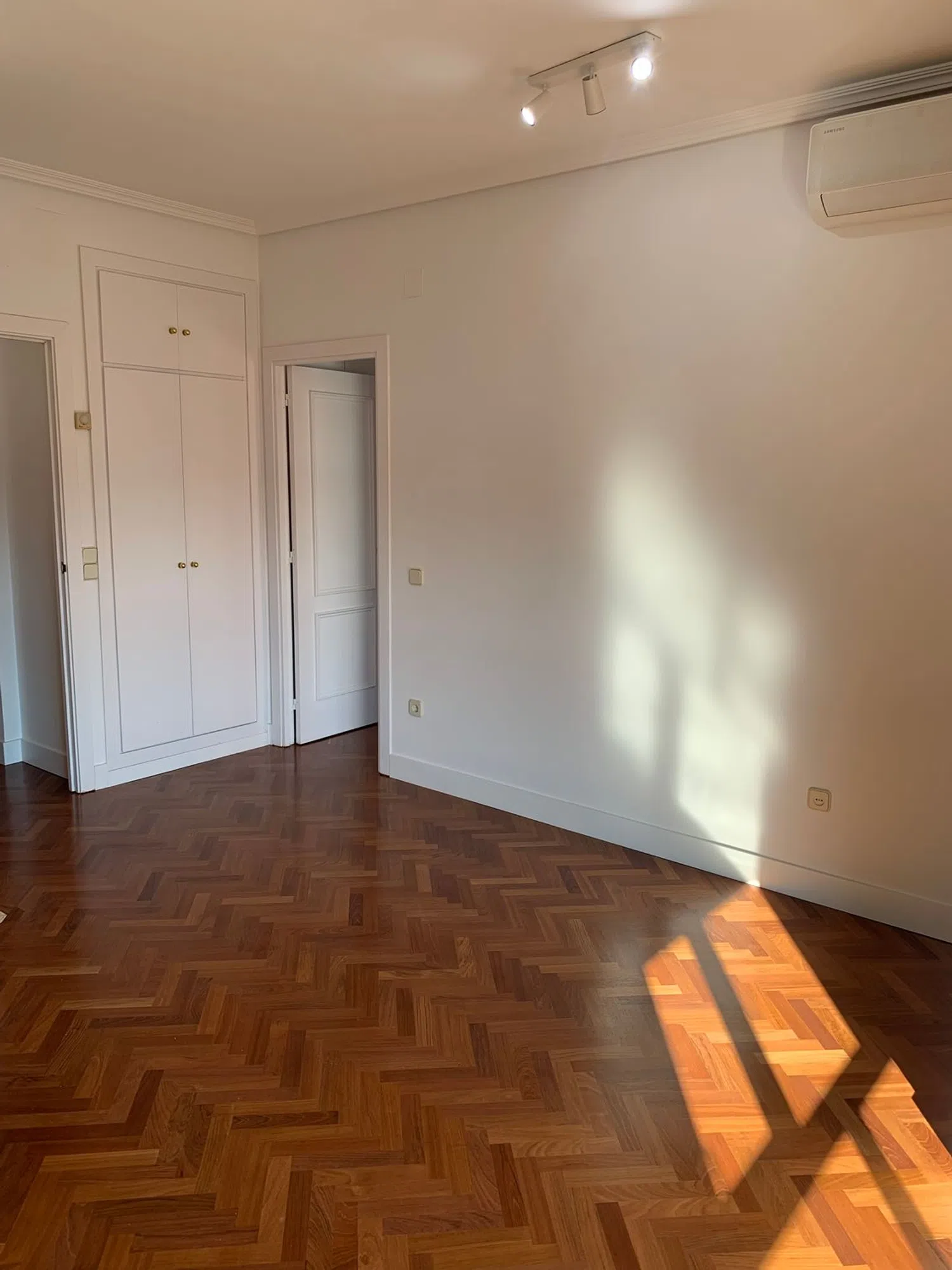 Piso en calle del Jazmín, 64 - Foto 3