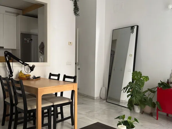 Piso en calle Don Alonso el Sabio, 11