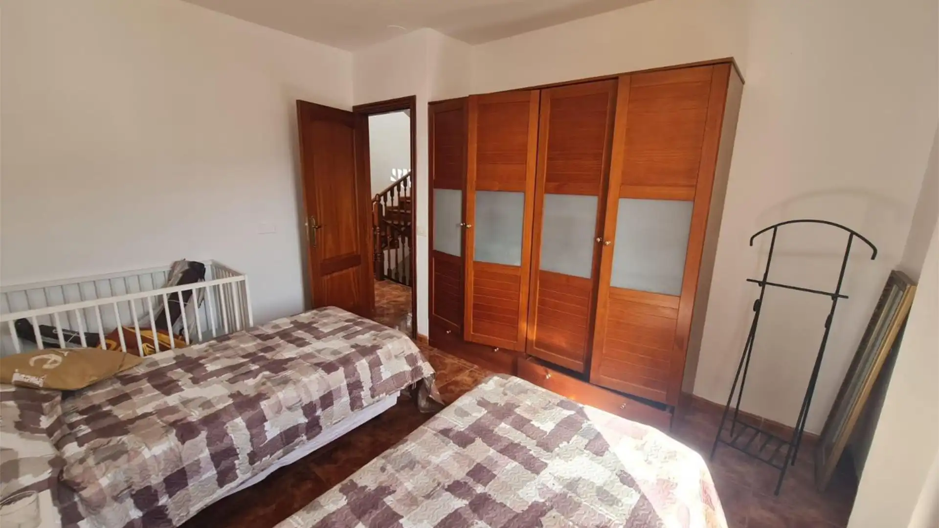 Casa adosada en  Calle Leonor Monteverde 11 - Foto 9